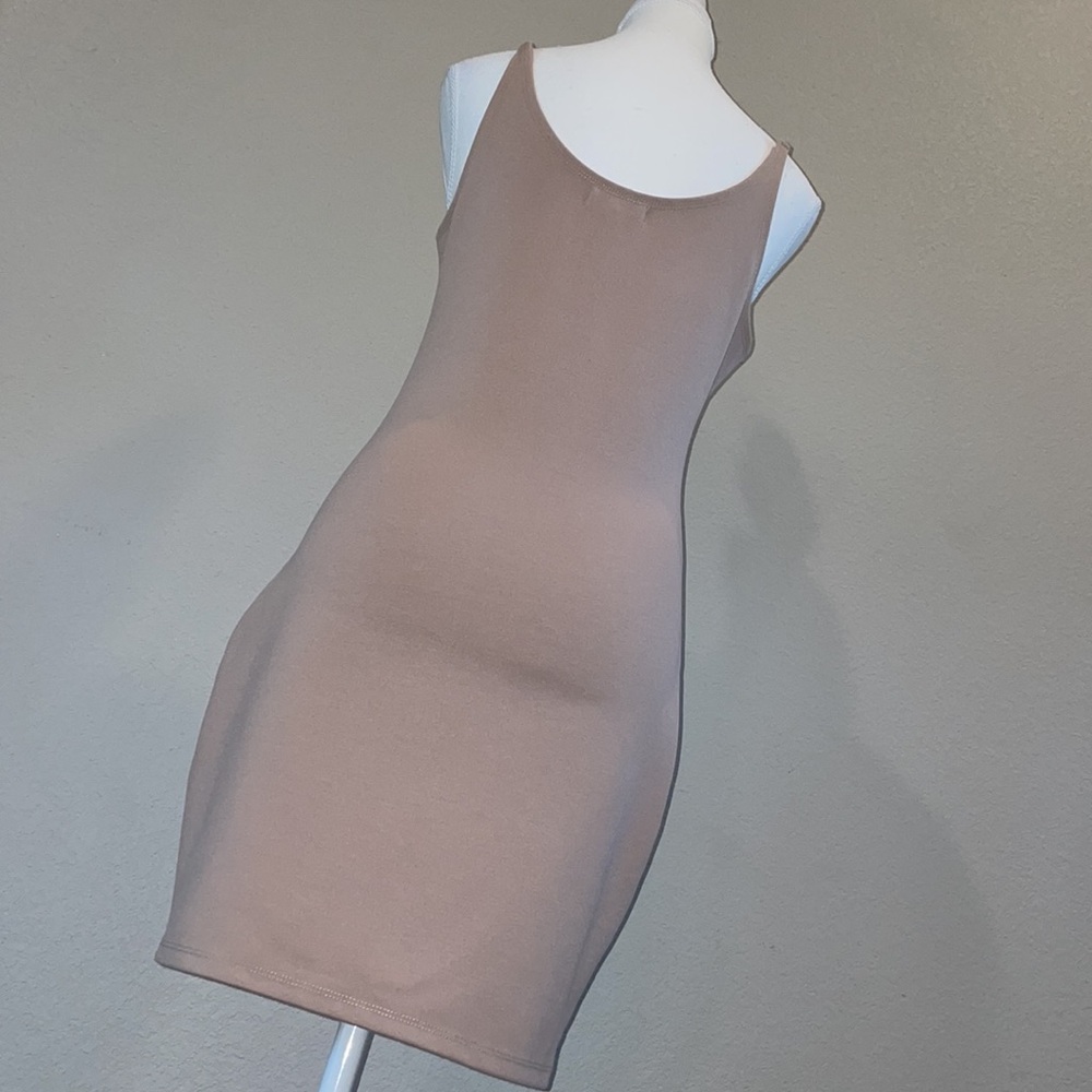Mini Body-con Dress Color Tan Size L - Picture 6 of 12